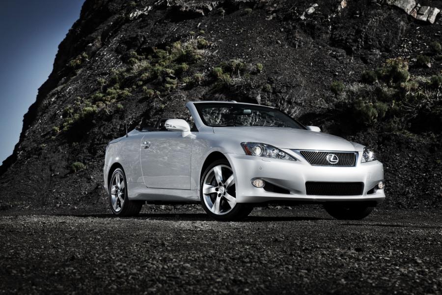  Lexus IS350C 2008 года  (фото 108 из 108)